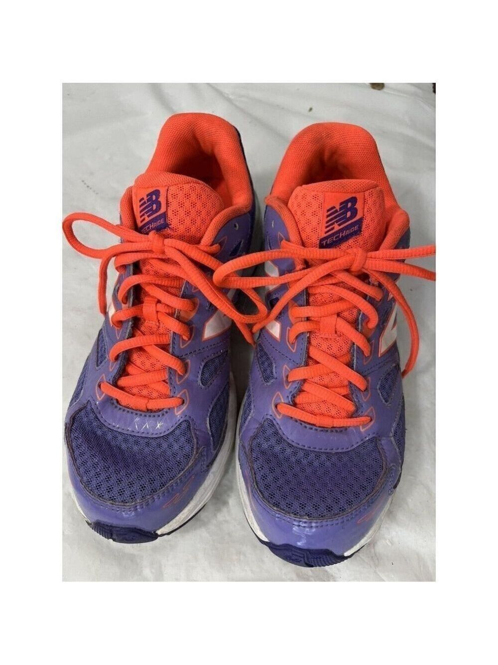 New Balance 680v3 Running Sneaker Shoes